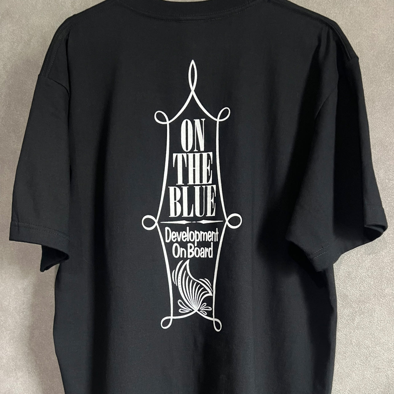 THE VERTICAL TAIL FIN tee