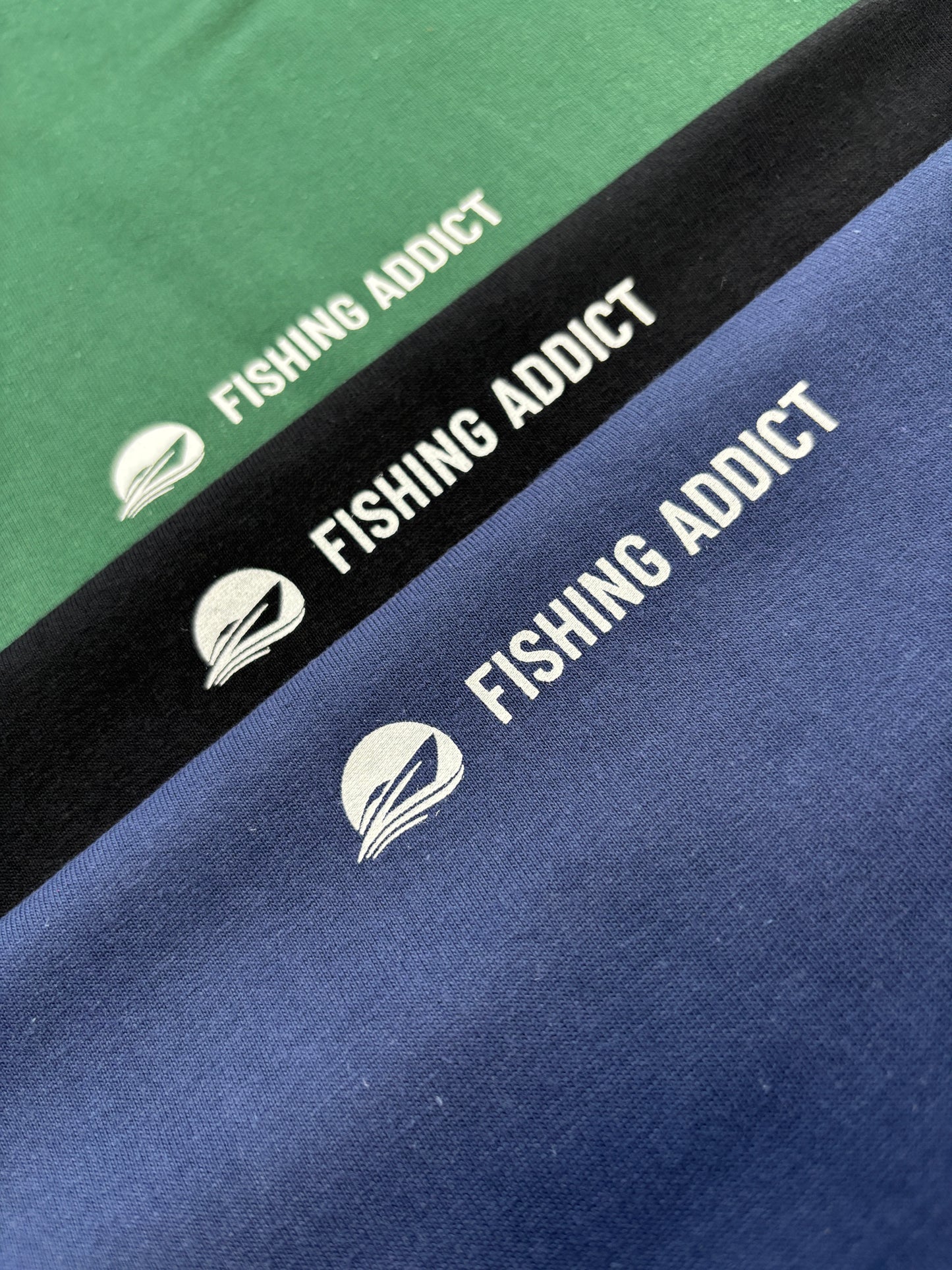 "Gone fishing"6.2ozプレミアムTシャツ