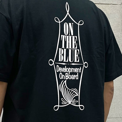 THE VERTICAL TAIL FIN tee