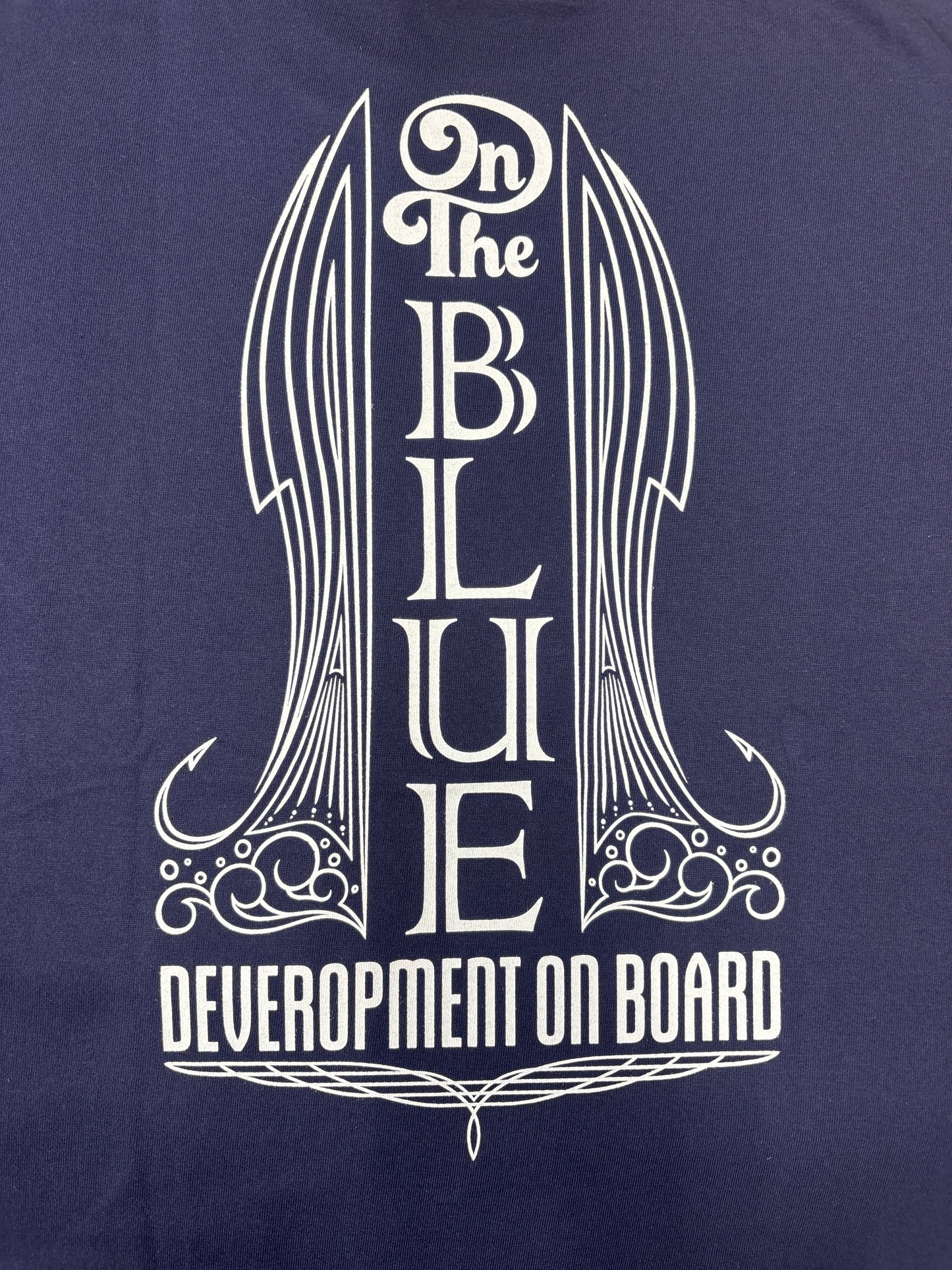 "DEVEROPMENT ON BOARD"6.2ozプレミアムTシャツ